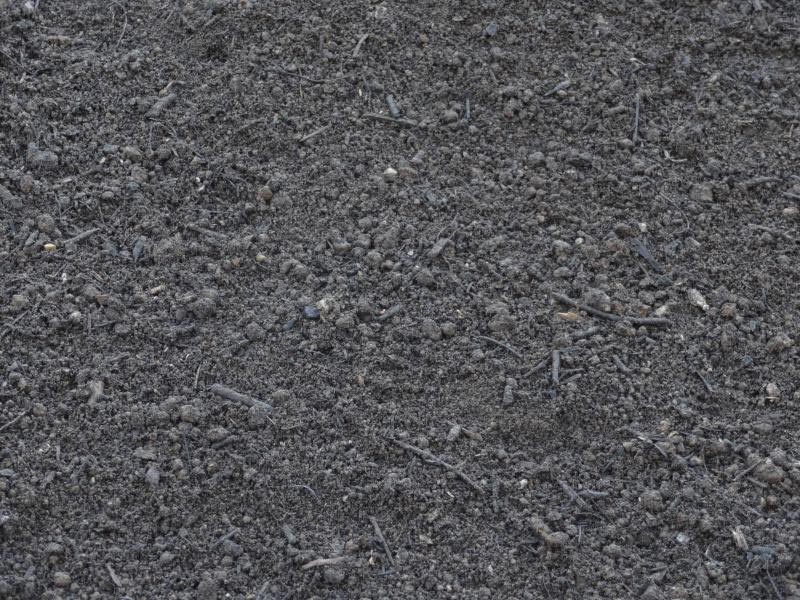 Mutterboden als Schüttgut beim Containerdienst Steudel in Greiz